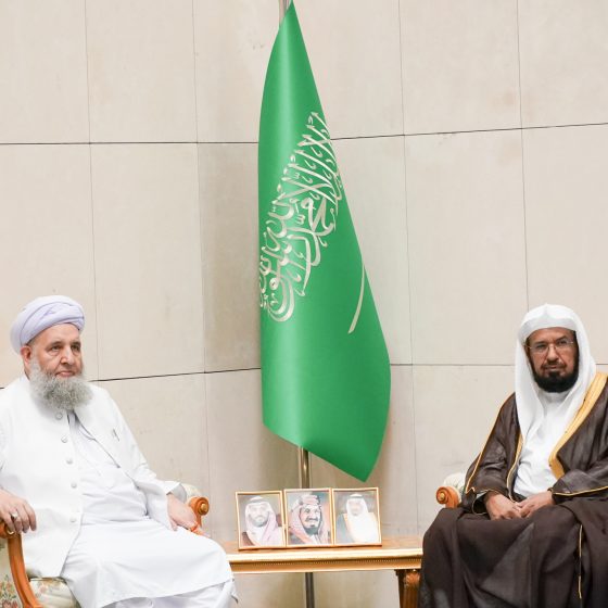 عضو مجلس الشيوخ الباكستاني الشيخ نور الحق قادري يثمن جهود مجمع الملك فهد لطباعة المصحف الشريف