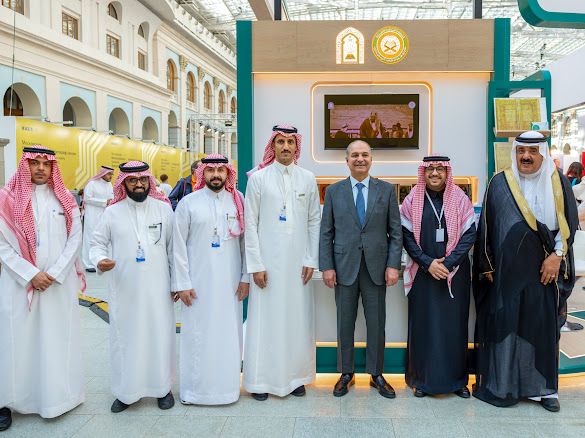 جناح الشؤون الإسلامية بمعرض موسكو الدولي للكتاب يستقبل عددًا من الشخصيات ويستعرض خدماته المعرفية والتقنية